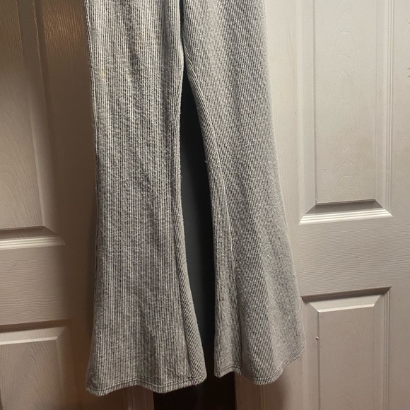 MATCHING SET Sweater w/ Flare Pants - Picture 3 of 4